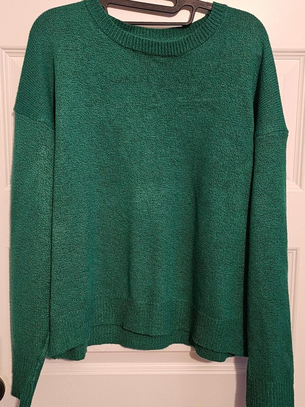 SHEIN Emerald Green Crewneck Sweater